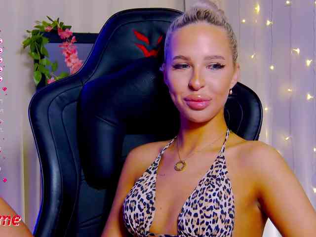 Alex-Coker webcam