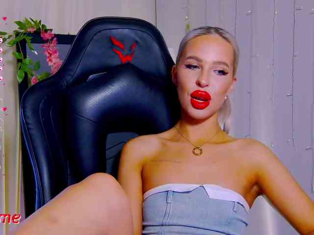 Alex-Coker webcam