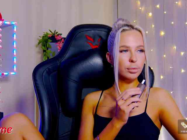 Alex-Coker webcam