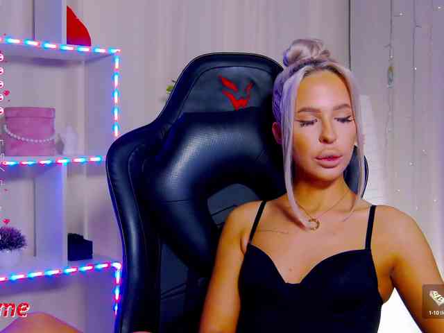 Alex-Coker webcam
