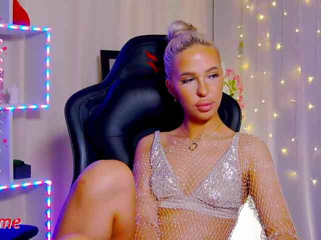Alex-Coker webcam