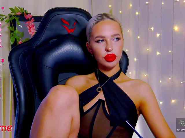 Alex-Coker webcam