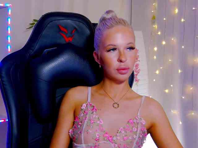 Alex-Coker webcam