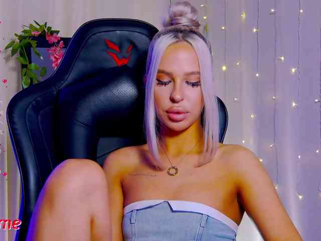 Alex-Coker webcam