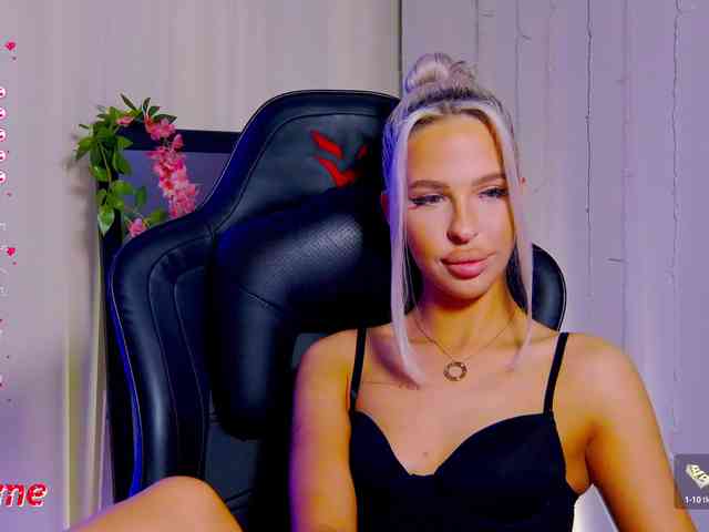 Alex-Coker webcam