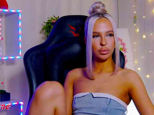 free livesex Alex-Coker