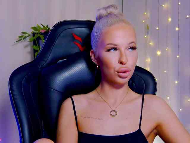 Alex-Coker webcam