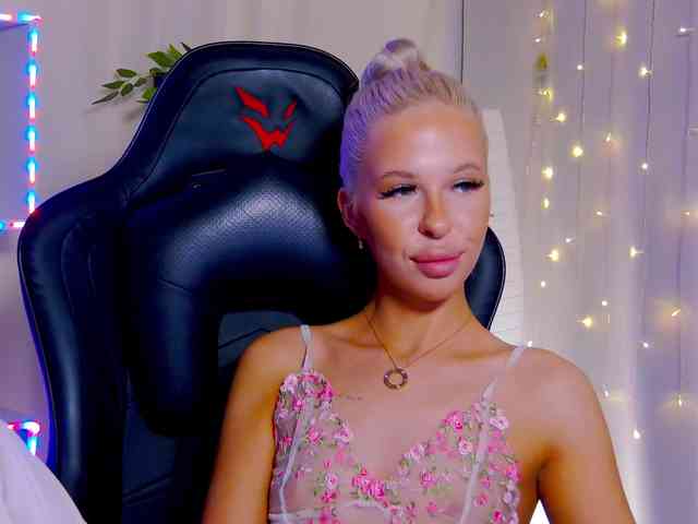 Alex-Coker webcam