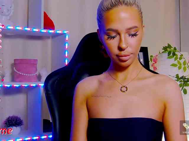 Alex-Coker webcam
