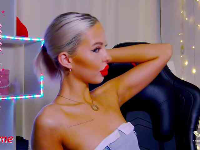 Alex-Coker webcam