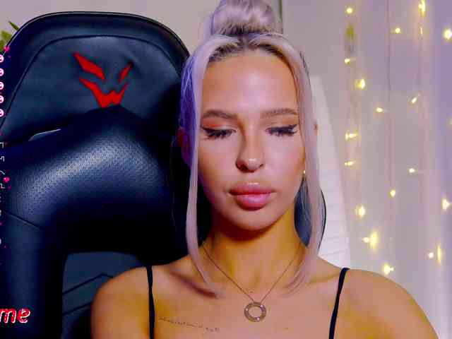 Alex-Coker webcam