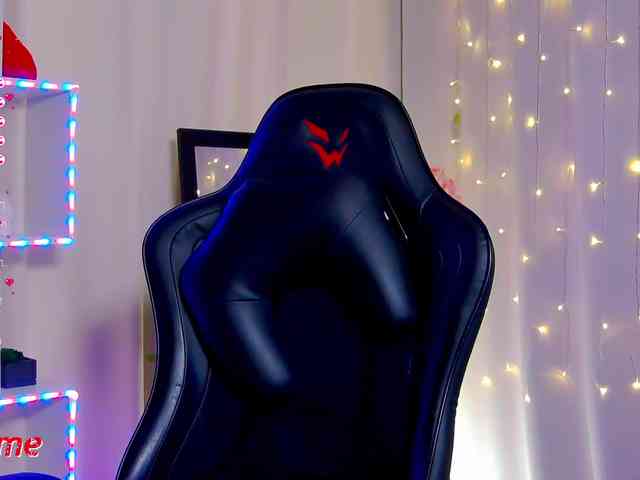 Alex-Coker webcam