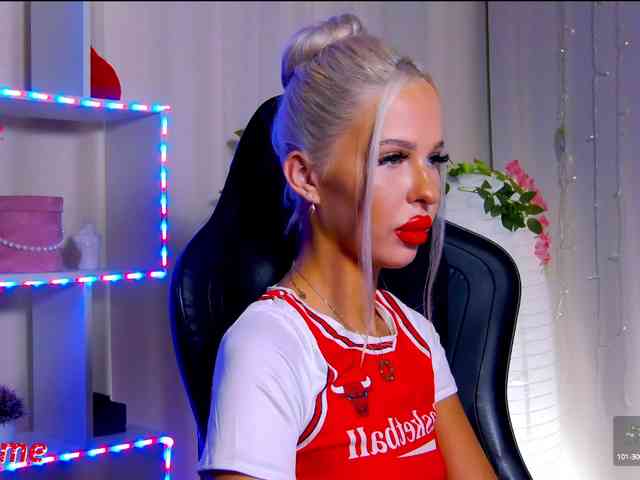 Alex-Coker webcam