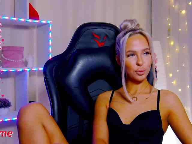Alex-Coker webcam