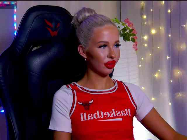 Alex-Coker webcam
