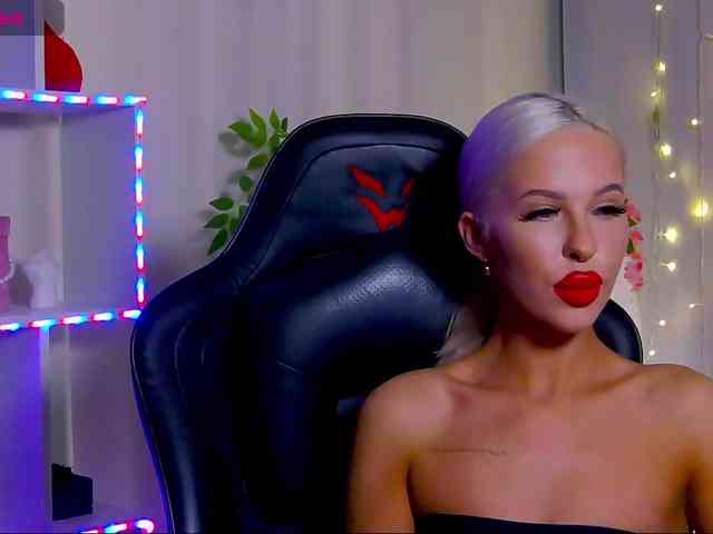 Alex-Coker webcam