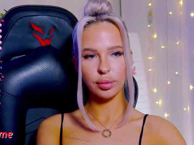 Alex-Coker webcam