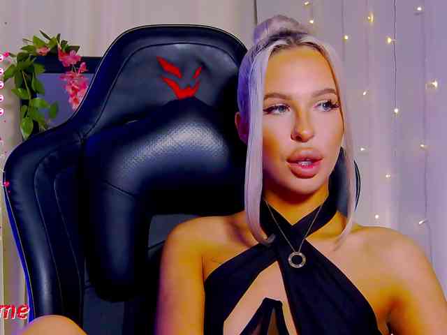 Alex-Coker webcam