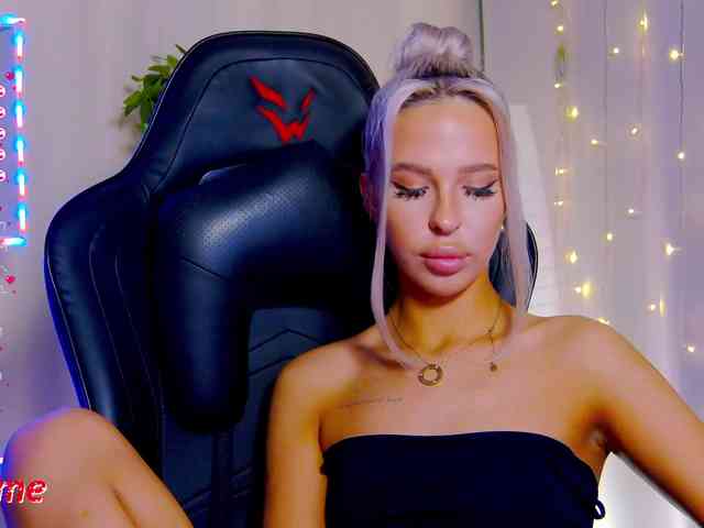Alex-Coker webcam