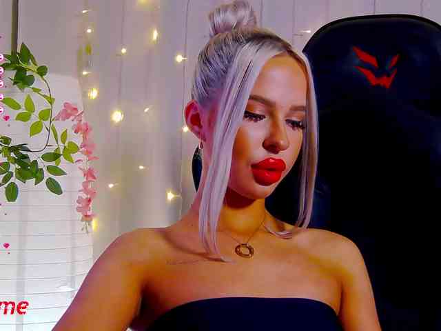 Alex-Coker webcam