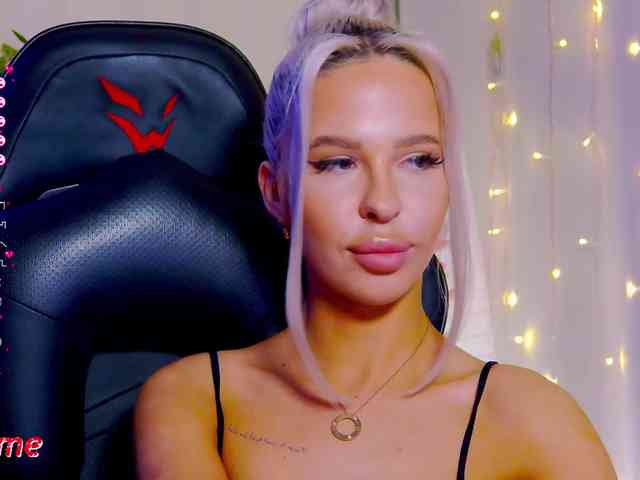 Alex-Coker webcam