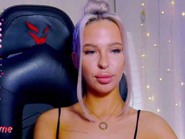 Alex-Coker webcam