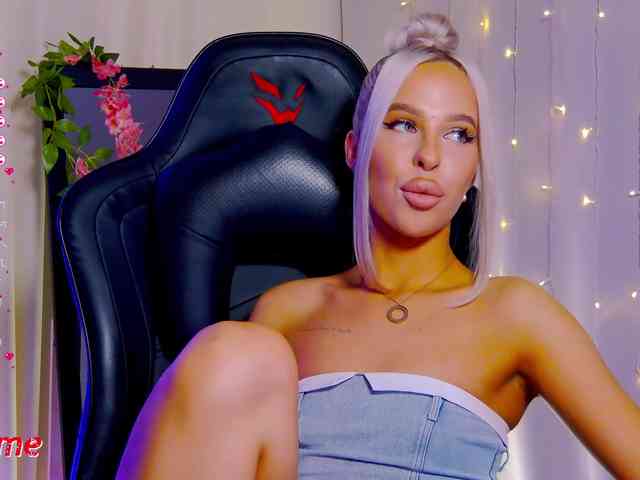 chat for free online Alex-Coker