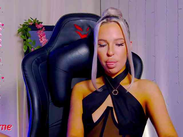 Alex-Coker webcam