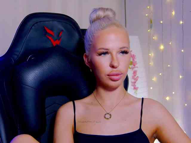 Alex-Coker webcam