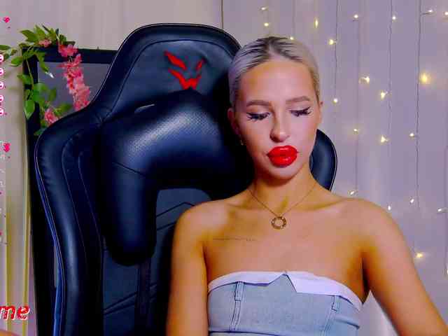 Alex-Coker webcam