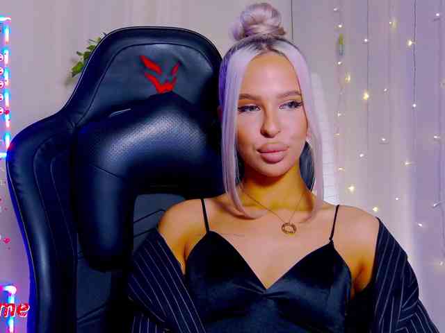 Alex-Coker webcam