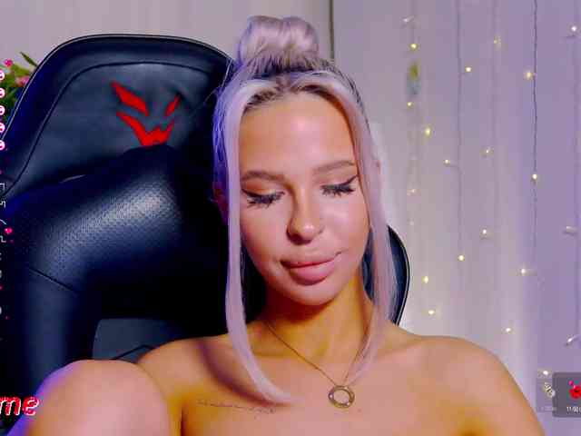 Alex-Coker webcam