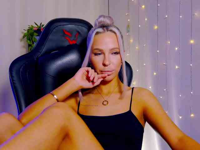 Alex-Coker Live Webcam on BongaCams