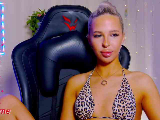 Alex-Coker webcam