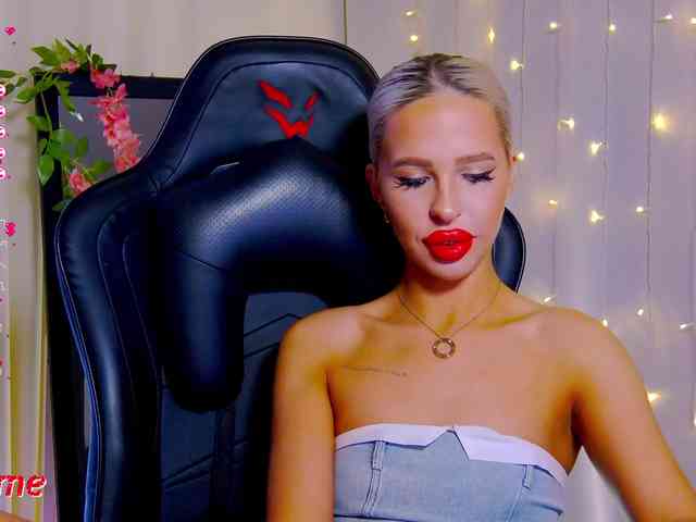 Alex-Coker webcam