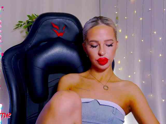 Alex-Coker webcam
