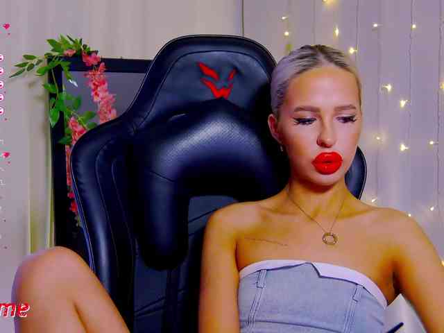 Alex-Coker webcam