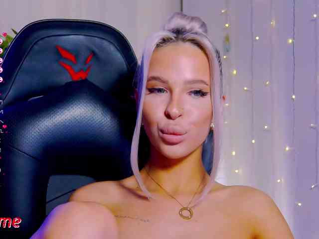 Alex-Coker webcam