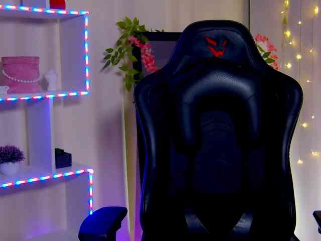 Alex-Coker webcam