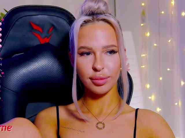Alex-Coker webcam