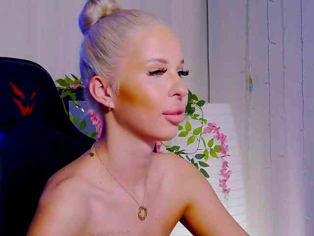 Alex-Coker webcam