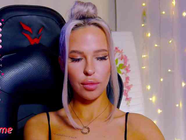 Alex-Coker webcam