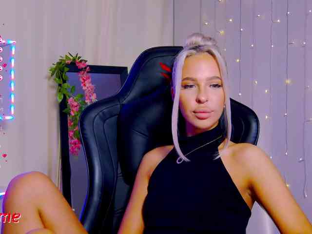 Alex-Coker webcam
