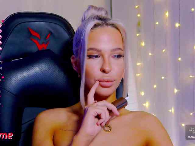 Alex-Coker webcam