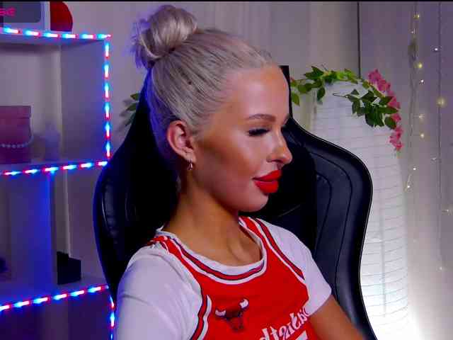 Alex-Coker webcam