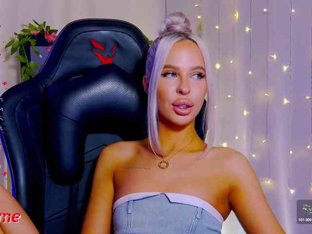 Alex-Coker webcam