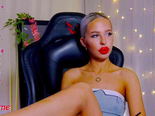 Alex-Coker webcam