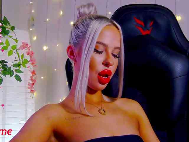 Alex-Coker webcam