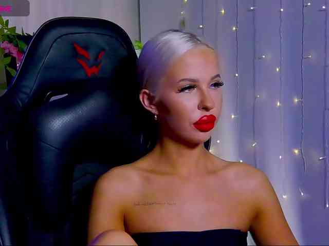 Alex-Coker webcam