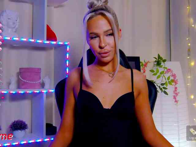 Alex-Coker webcam
